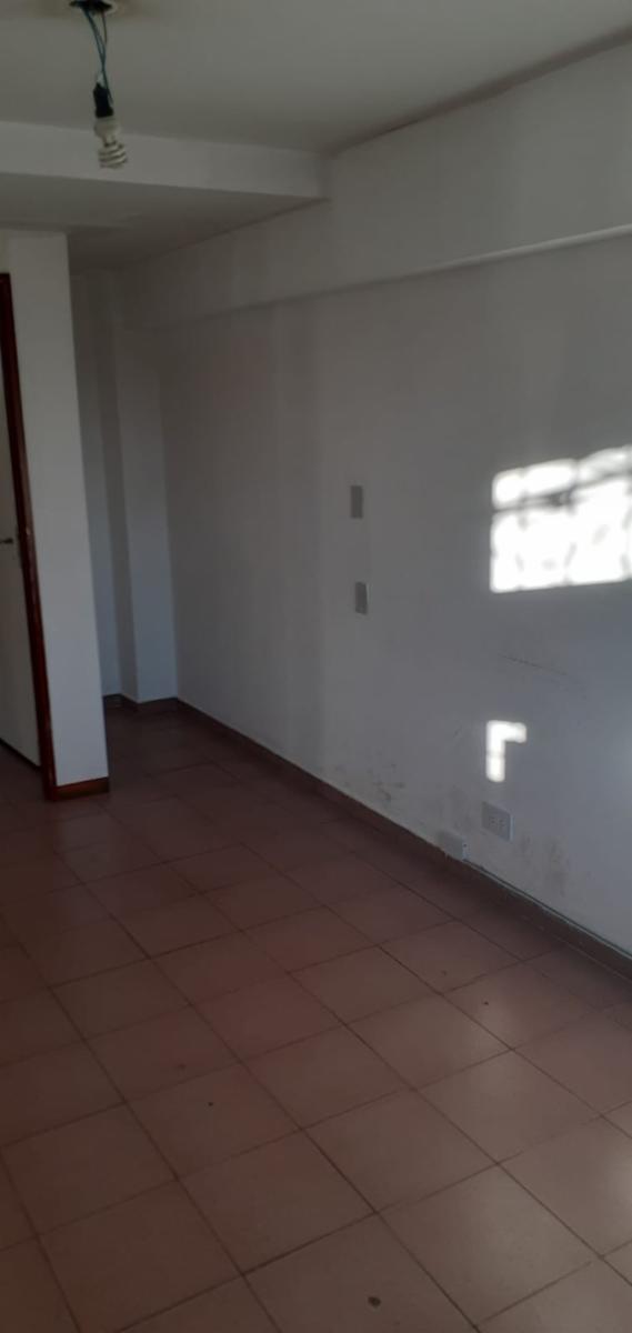 GARCÍA SILVA al 900 · Morón — foto 12