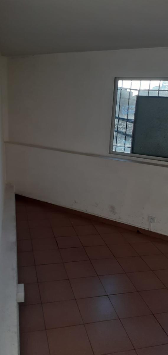 GARCÍA SILVA al 900 · Morón — foto 17