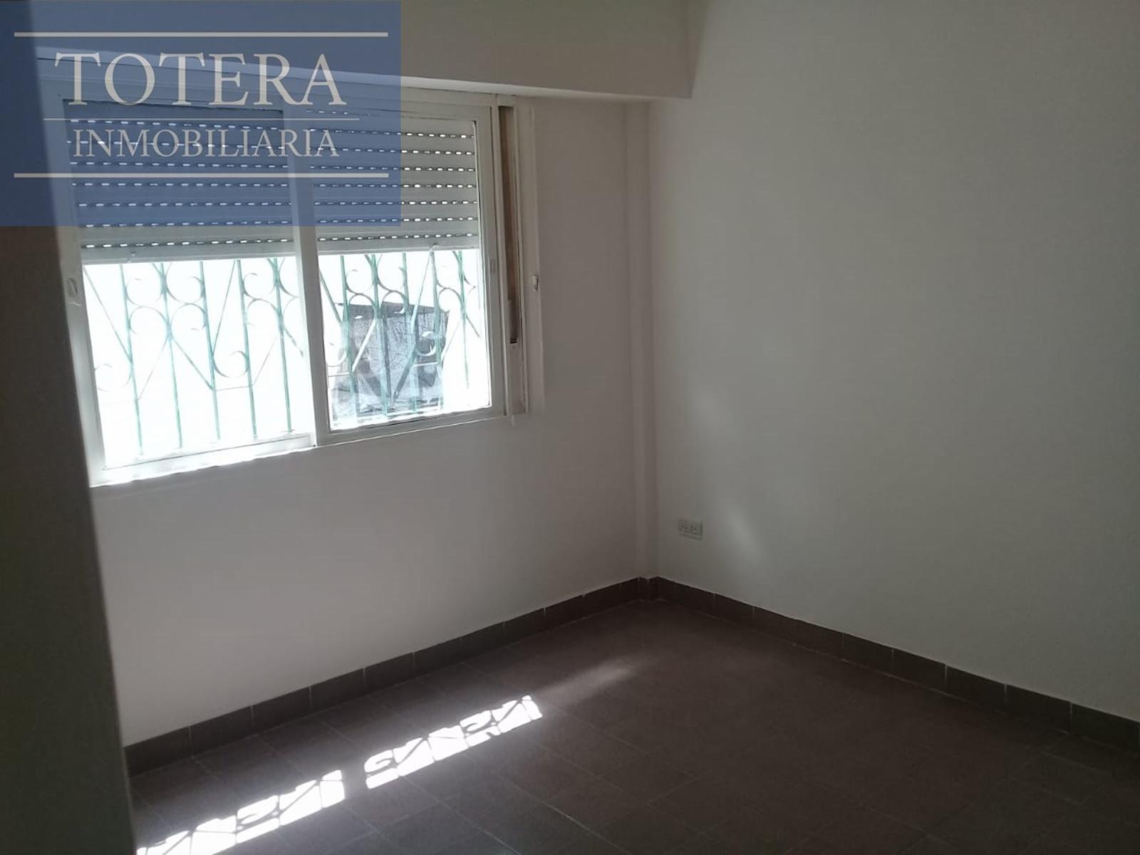 Alvarado 300 · La Matanza — foto 10