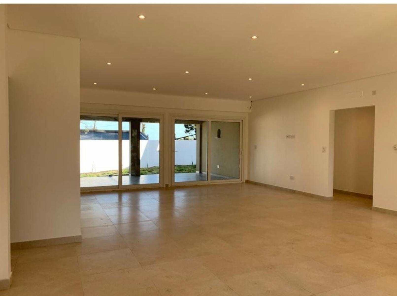 VENDO CHALET A ESTRENAR (TERESA Y TULIO) SIERRA DE LOS PADRES · General Pueyrredon — foto 4