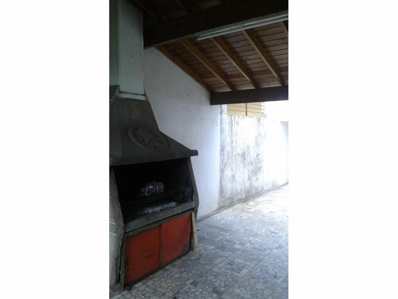 PERU 2700 · La Matanza — foto 3