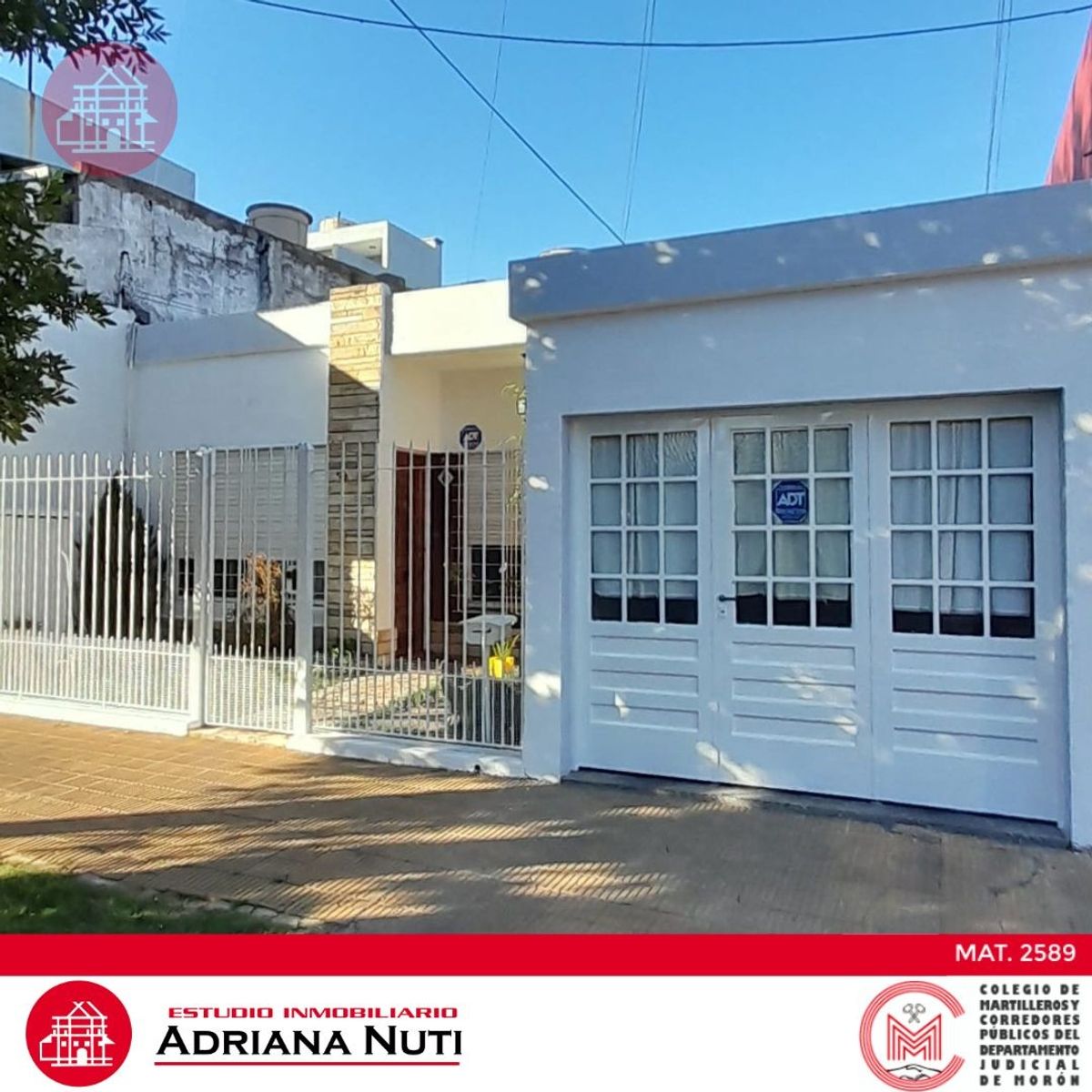 vILLA LUZURIAGA - CASA ESTILO AMERICANA DE TRES AMBIENTES.