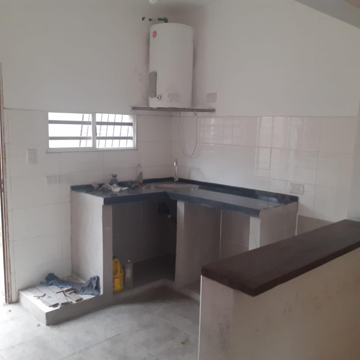 SANTA TERESA al 1300 · Morón — foto 17