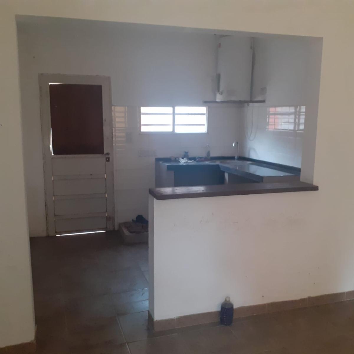 SANTA TERESA al 1300 · Morón — foto 3