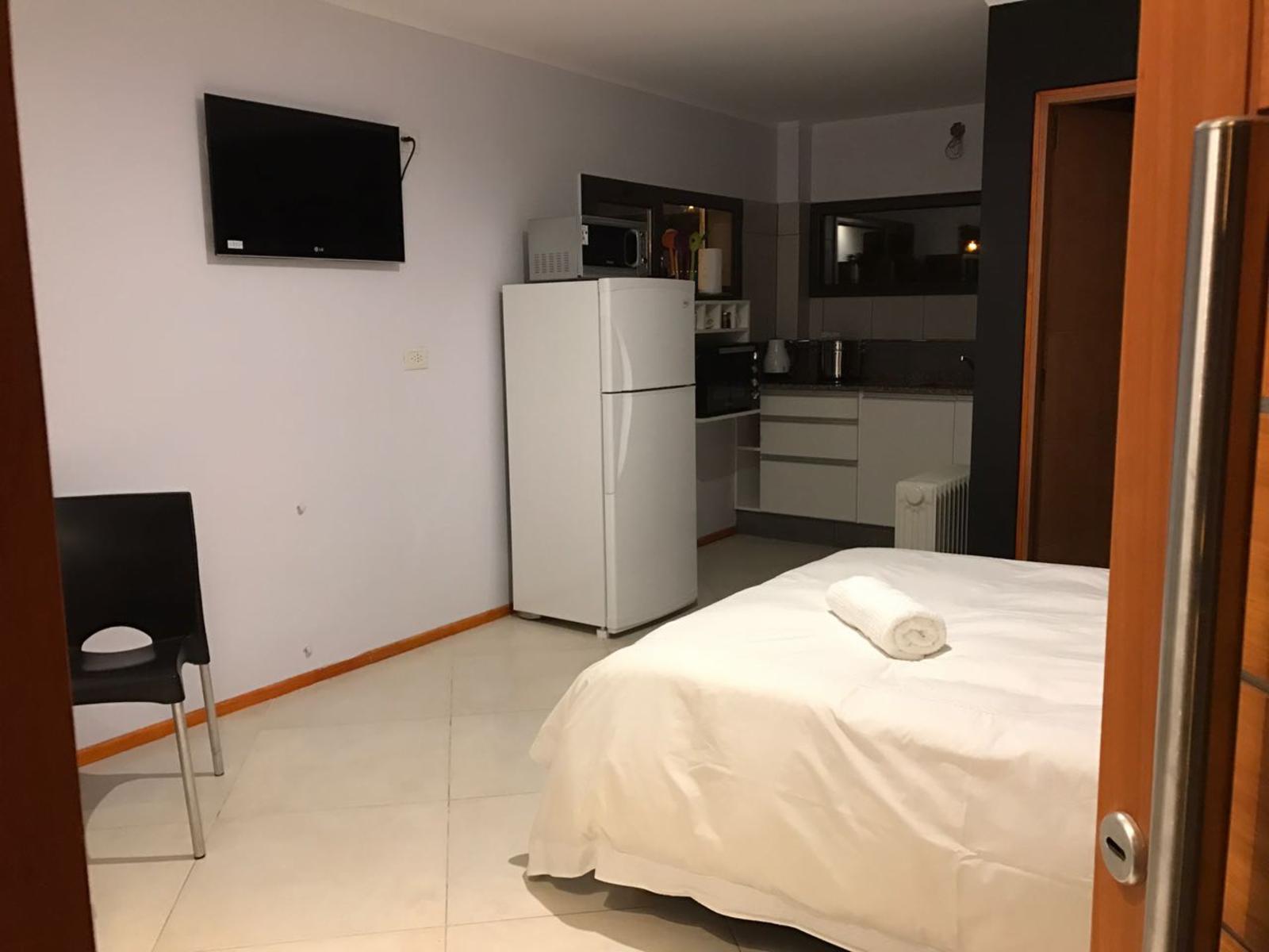 MONOAMBIENTE EN VENTA - B° ENTRE PINOS - NUEVO · Bariloche — foto 3