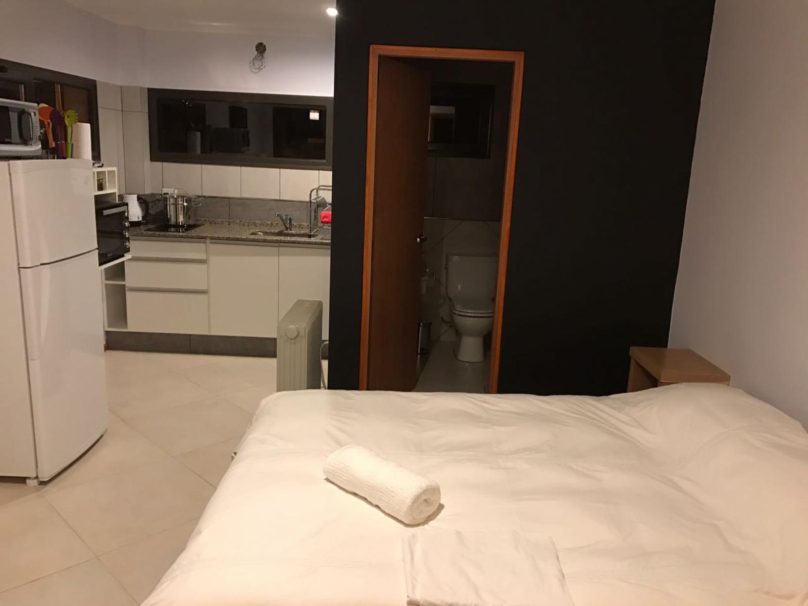 MONOAMBIENTE EN VENTA - B° ENTRE PINOS - NUEVO · Bariloche — foto 4