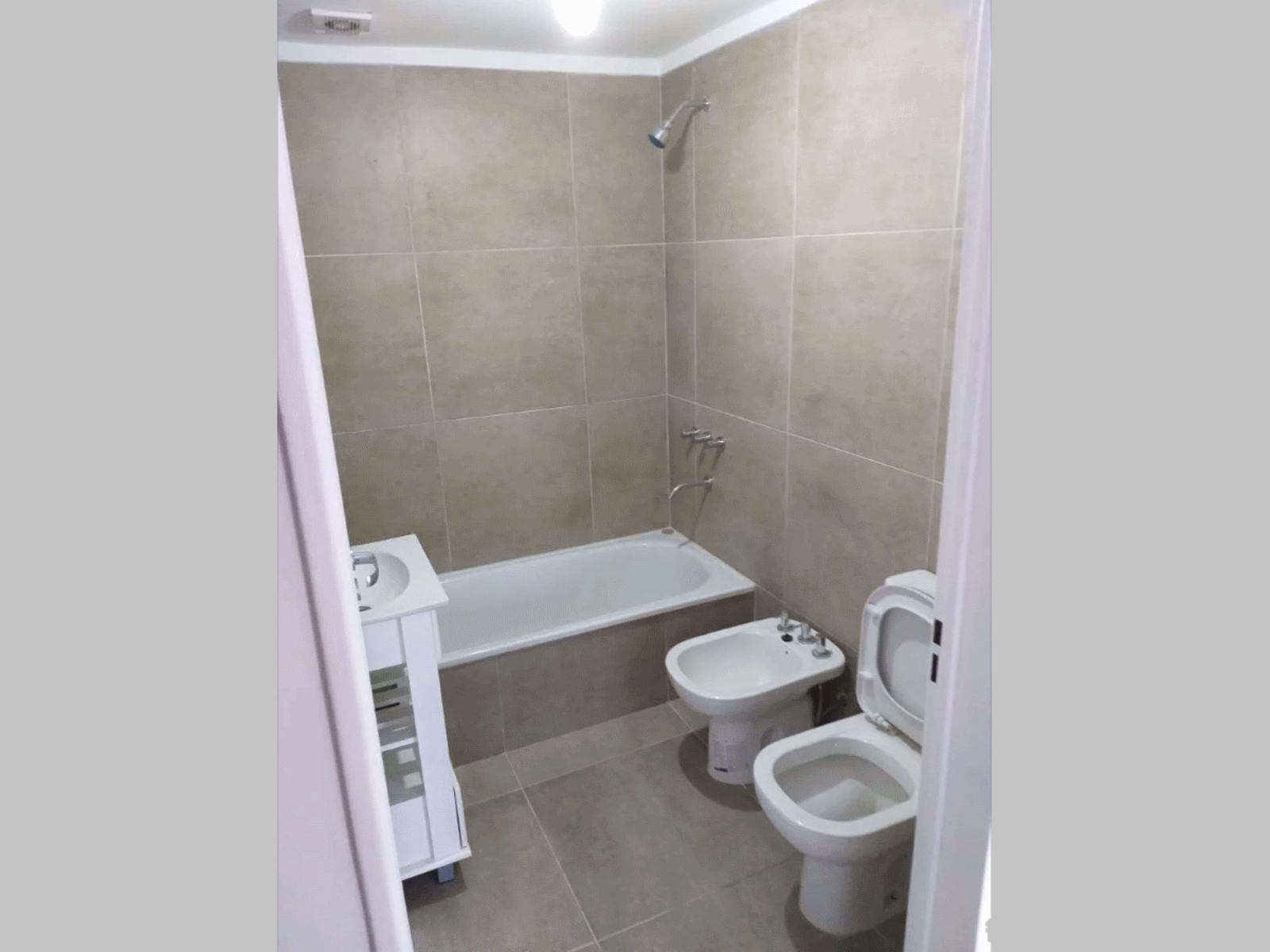 Alejandro Magariños Cervantes 1300 · Villa General Mitre — foto 19