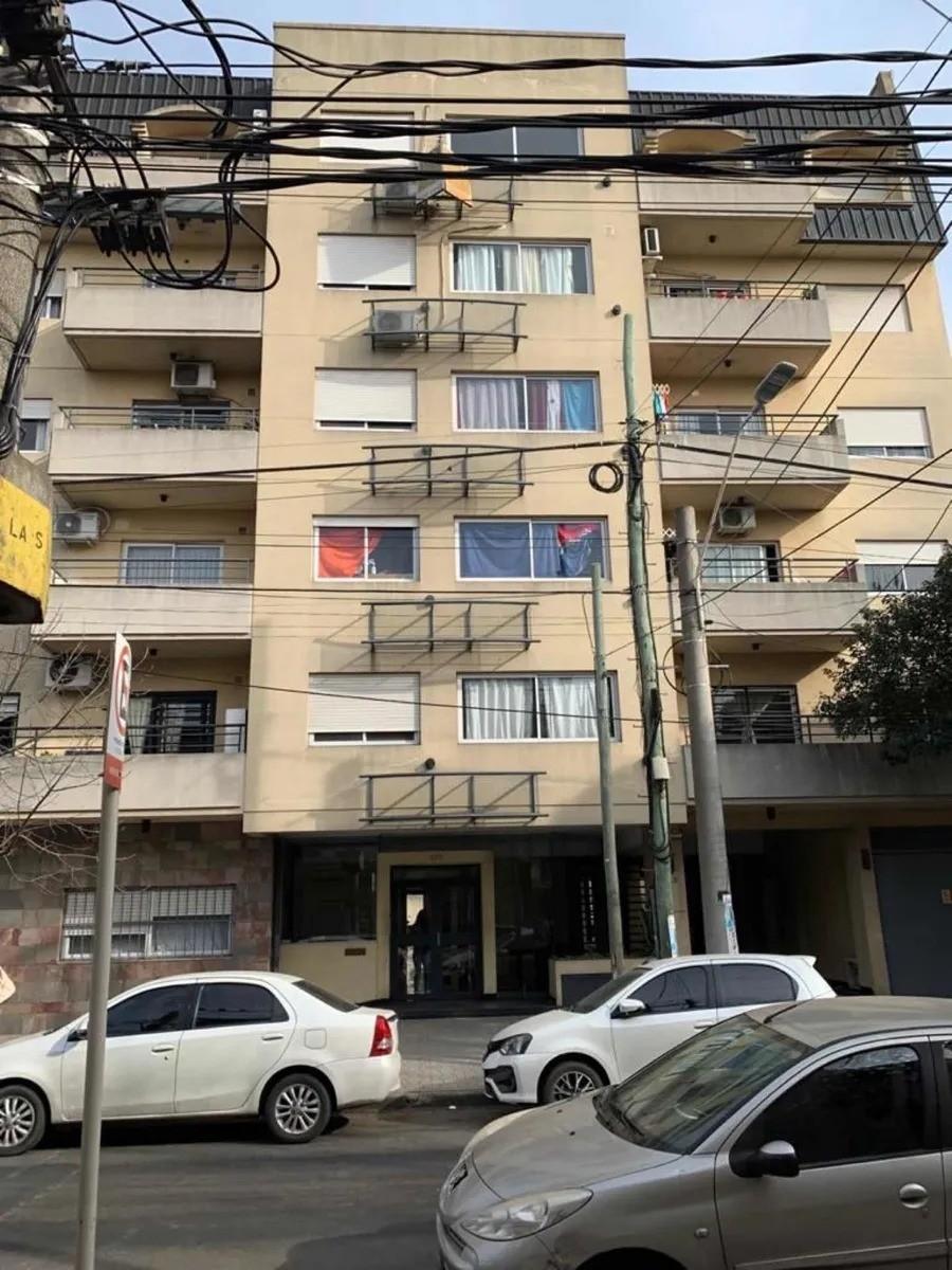 DEPARTAMENTO 2 AMBIENTES - ZONA MORON