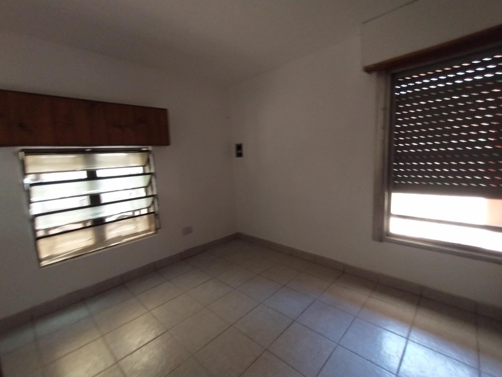 GABRIELA MISTRAL 8100 · San Martín — foto 3