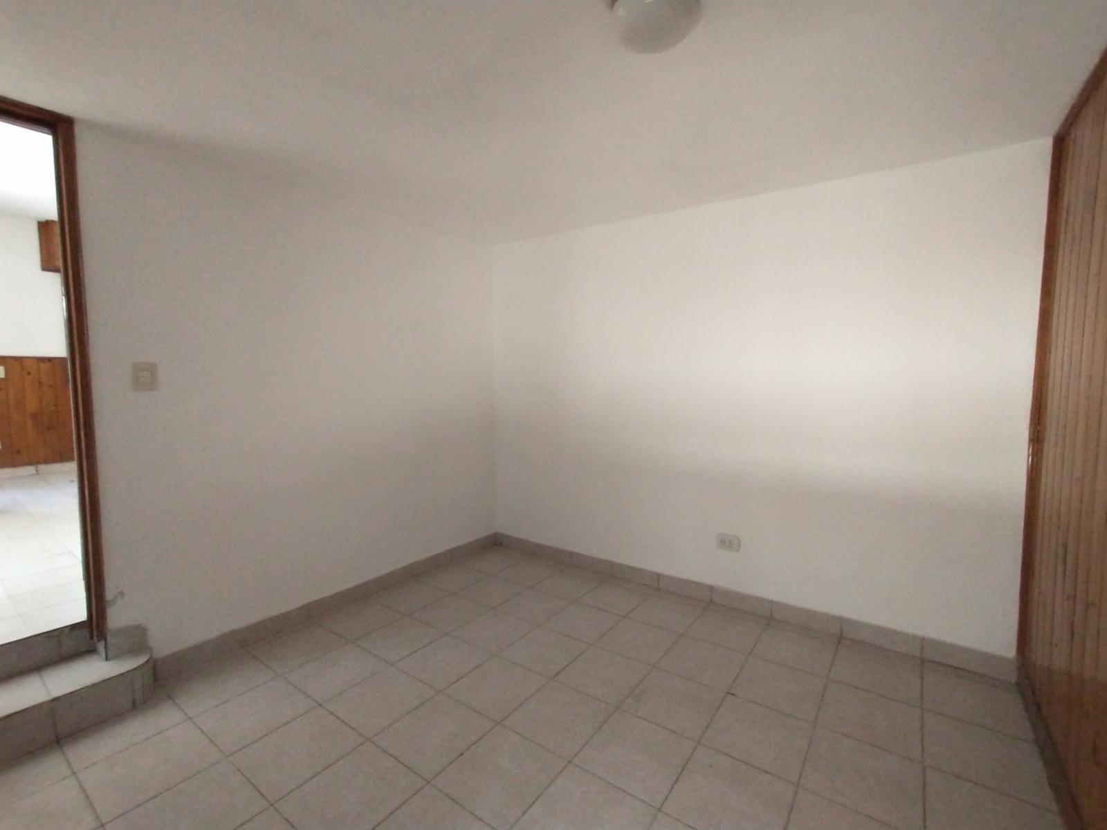 GABRIELA MISTRAL 8100 · San Martín — foto 4