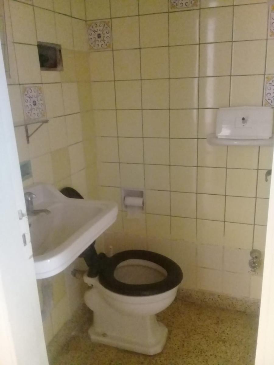 6 y 85 · Necochea — foto 4