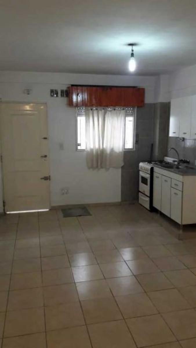 Centenera 2082 · La Matanza — foto 3