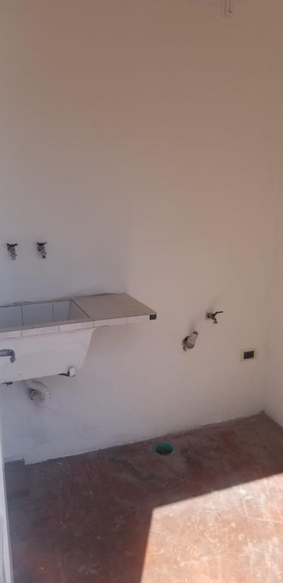 Alberdi 787 · Morón — foto 3