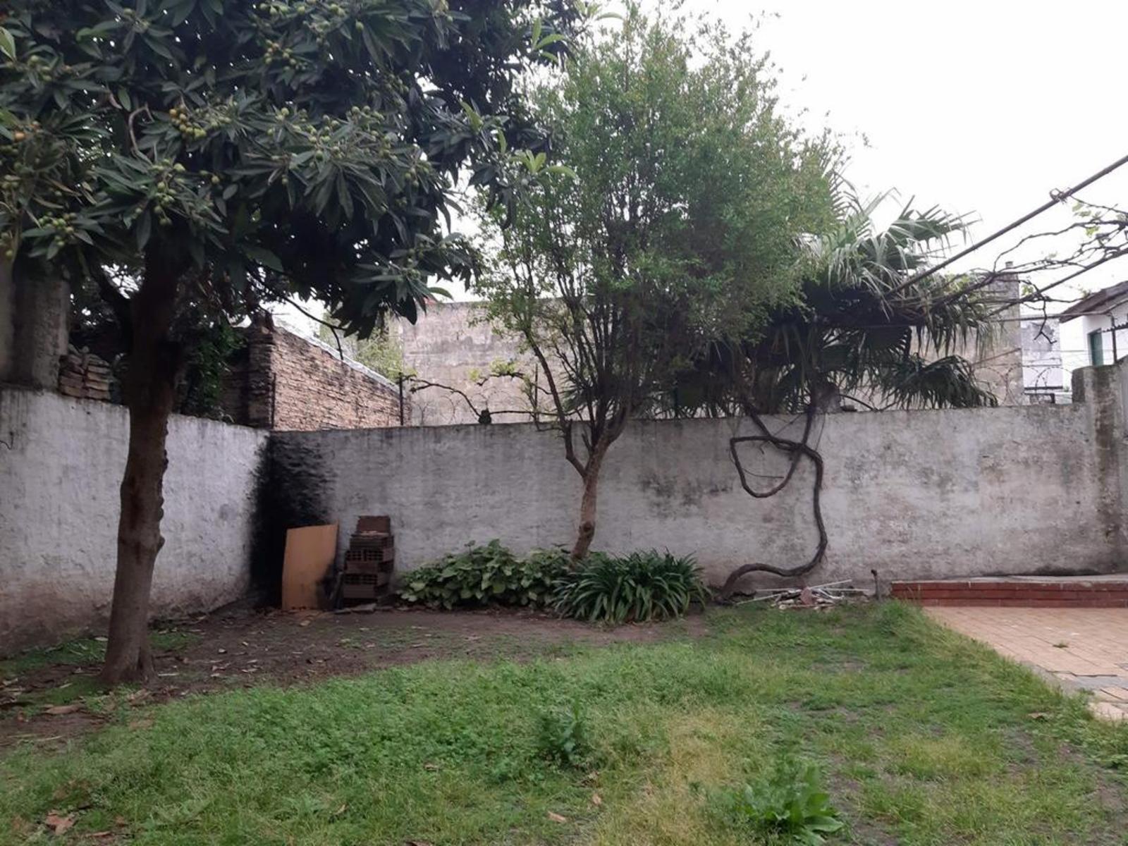 Pozos 1167 · La Matanza — foto 17