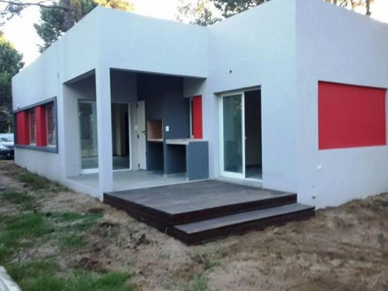 Pedro de mendoza 1800 · Pinamar — foto 5
