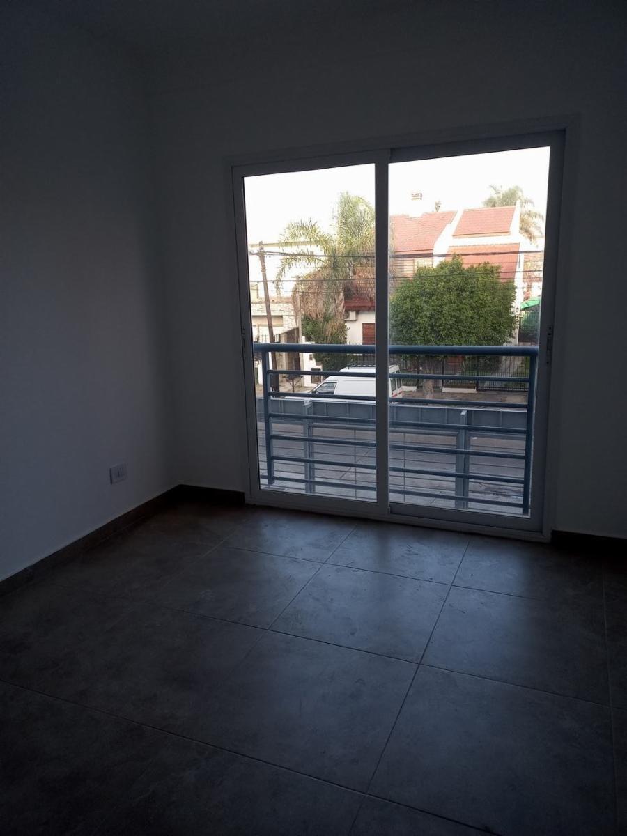 guarani 2200 · Morón — foto 12