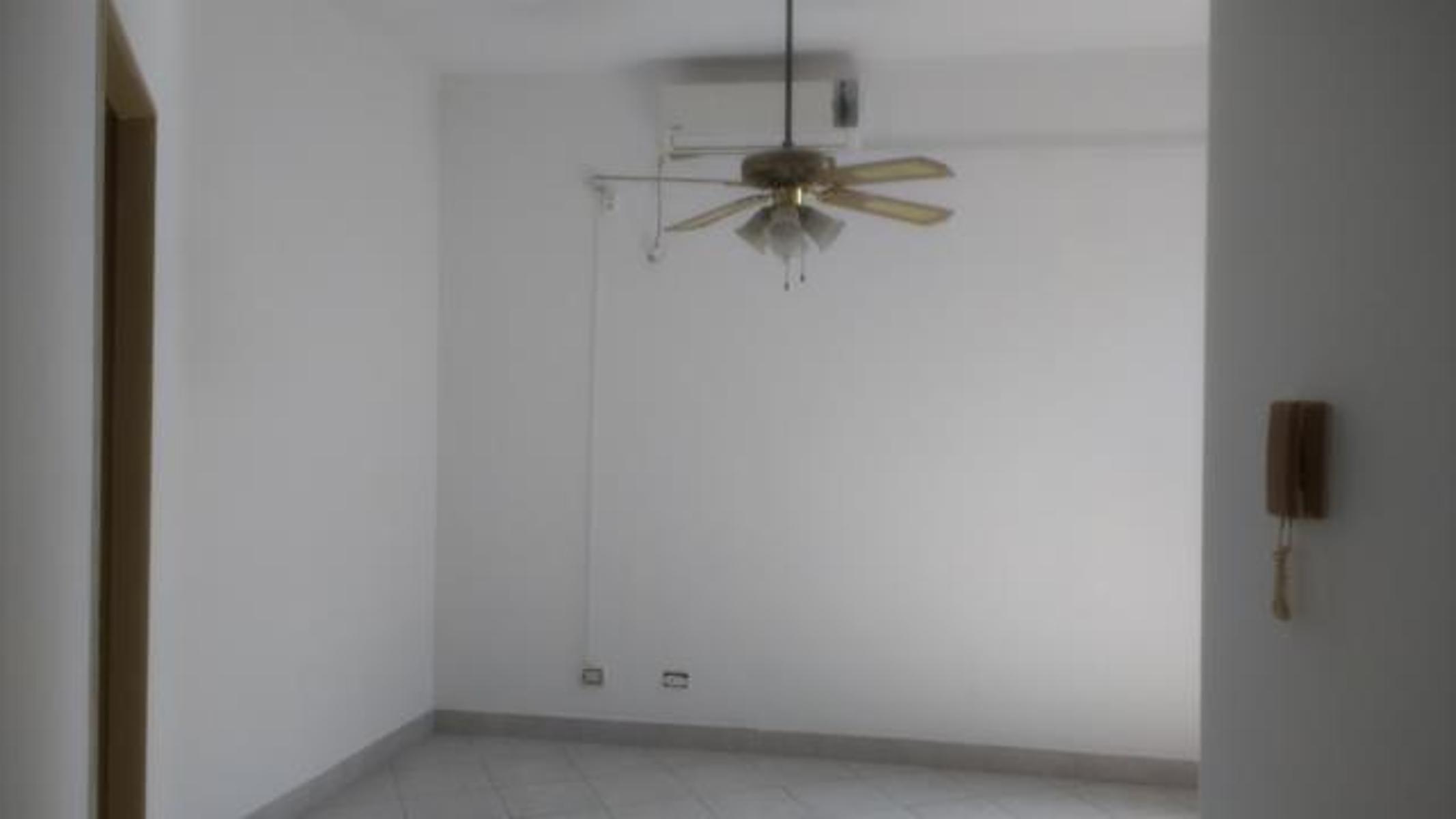 Av. Velez Sarsfield 1416 · La Matanza — foto 13
