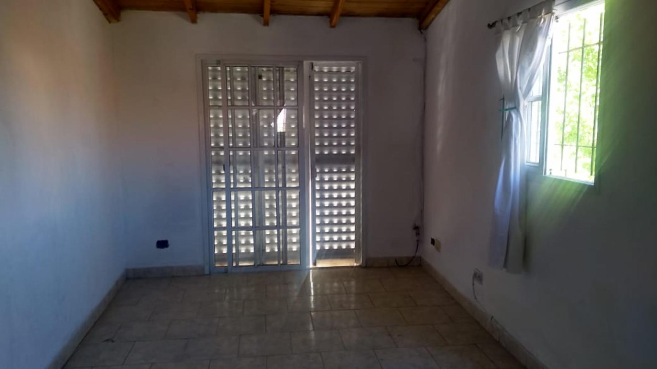 PASO 1090 · Escobar — foto 3
