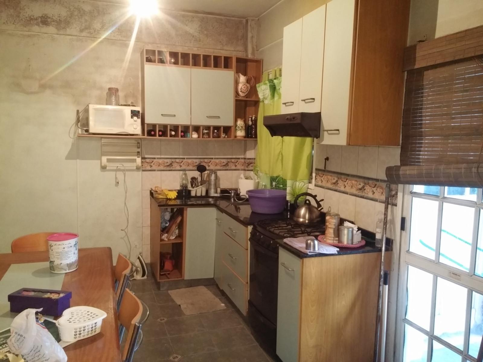 T. Gordillo · Villa Lugano — foto 3