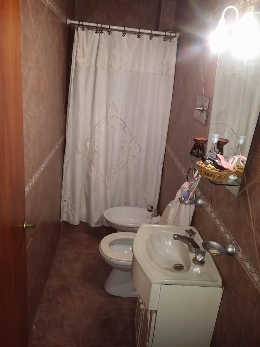 T. Gordillo · Villa Lugano — foto 4