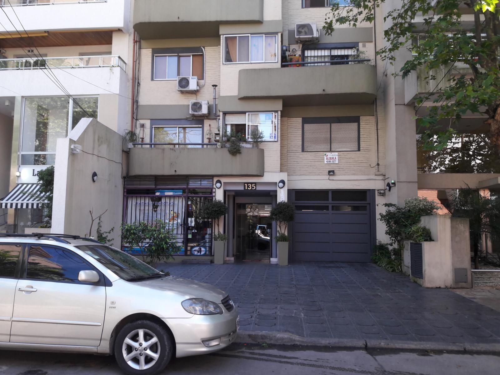 GOBERNADOR IRIGOYEN 135 · Lanús — foto 13
