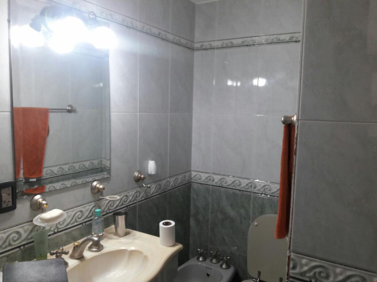 GOBERNADOR IRIGOYEN 135 · Lanús — foto 6