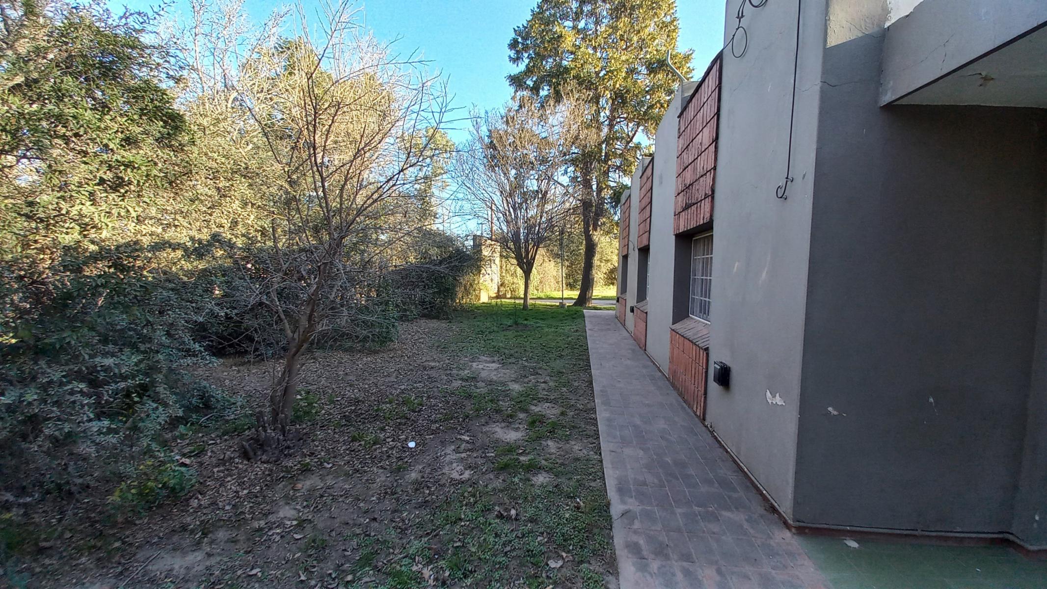 Av. Buteler esq. Eduardo Jenner · Río Cuarto — foto 10