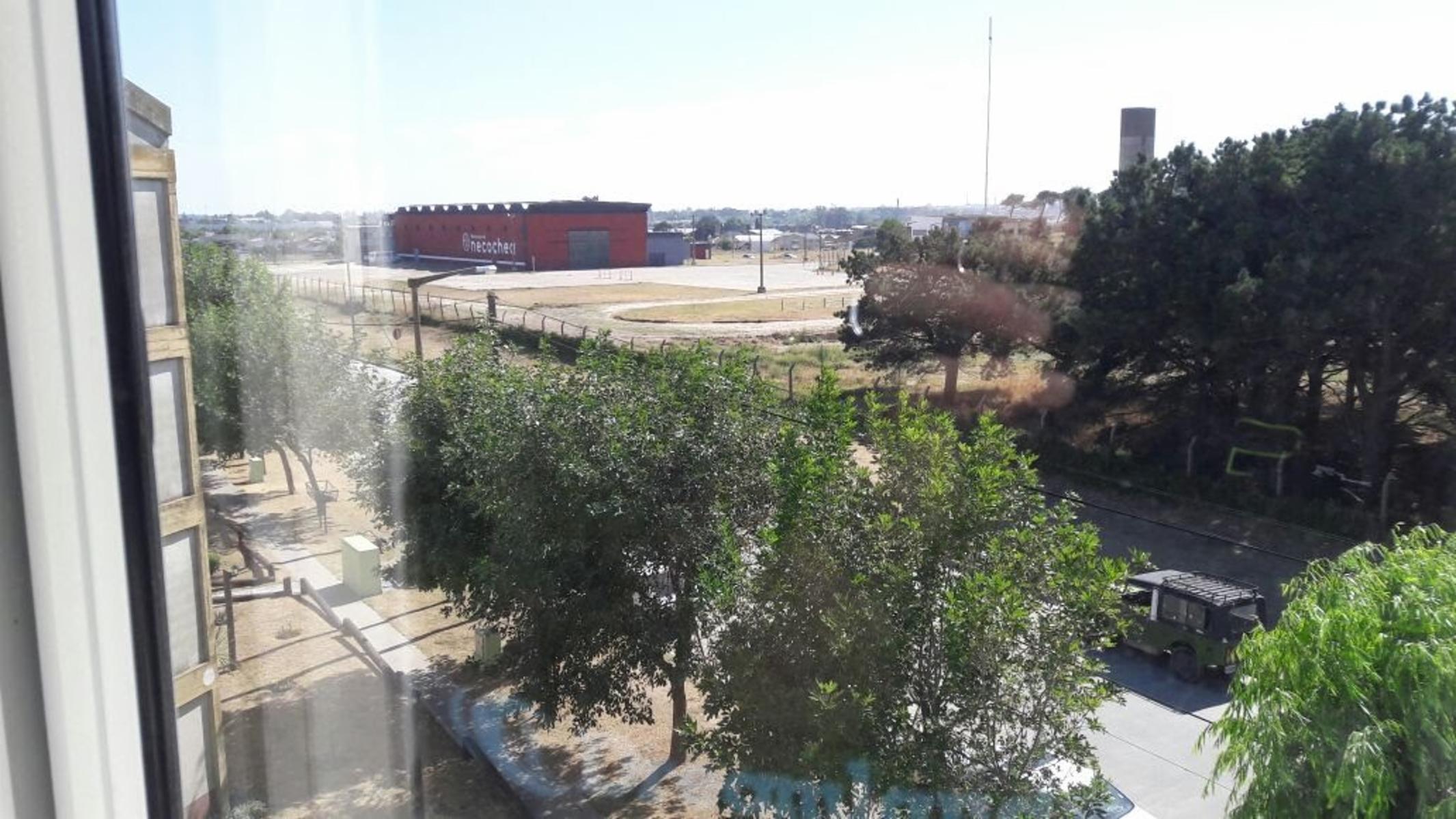 67 Entre 4 y 6 · Necochea — foto 11