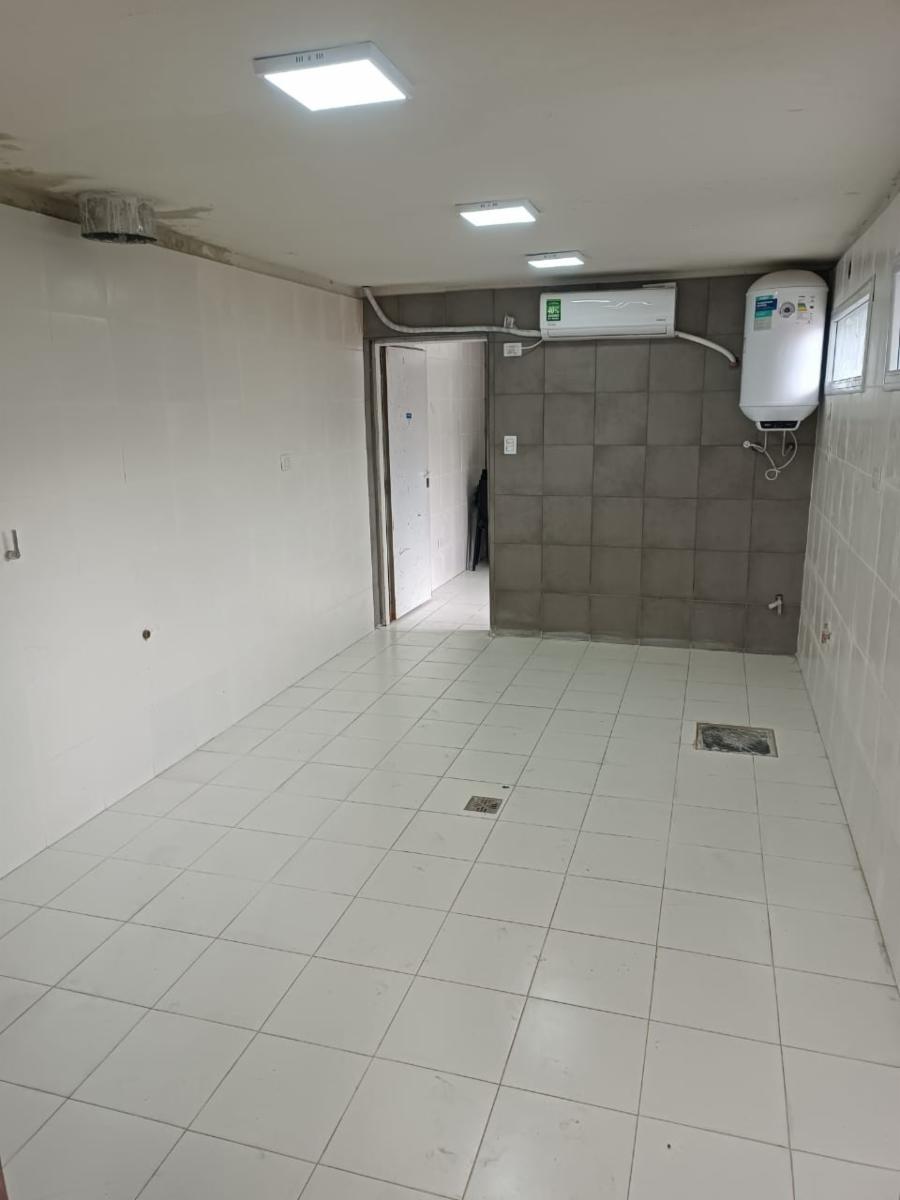 Saravi y Ruta 8 · Pilar — foto 13