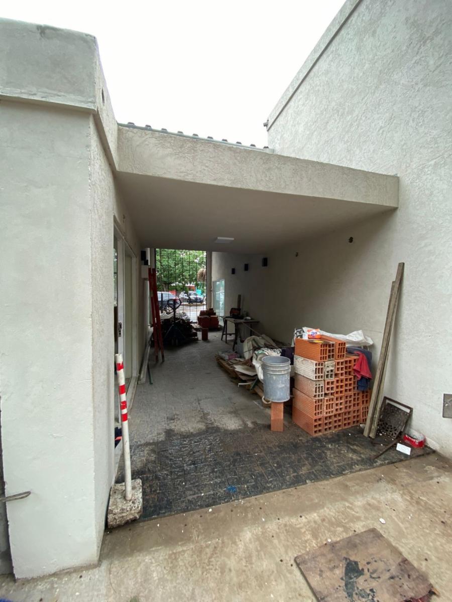Saravi y Ruta 8 · Pilar — foto 4