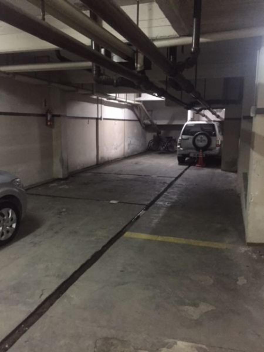 Vélez Sársfield 2728 · Lanús — foto 10
