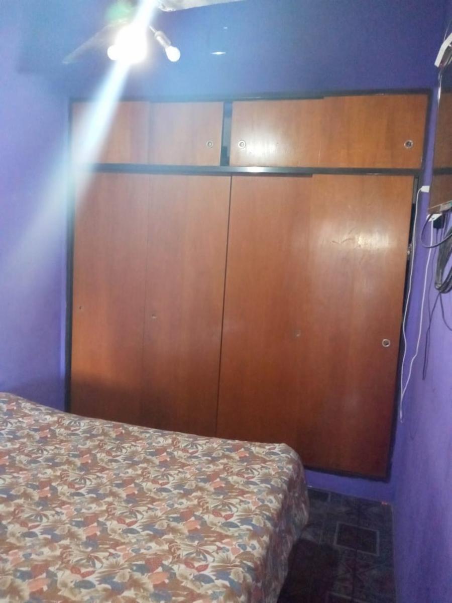 ENRIQUE FERMI  1650 · Morón — foto 6