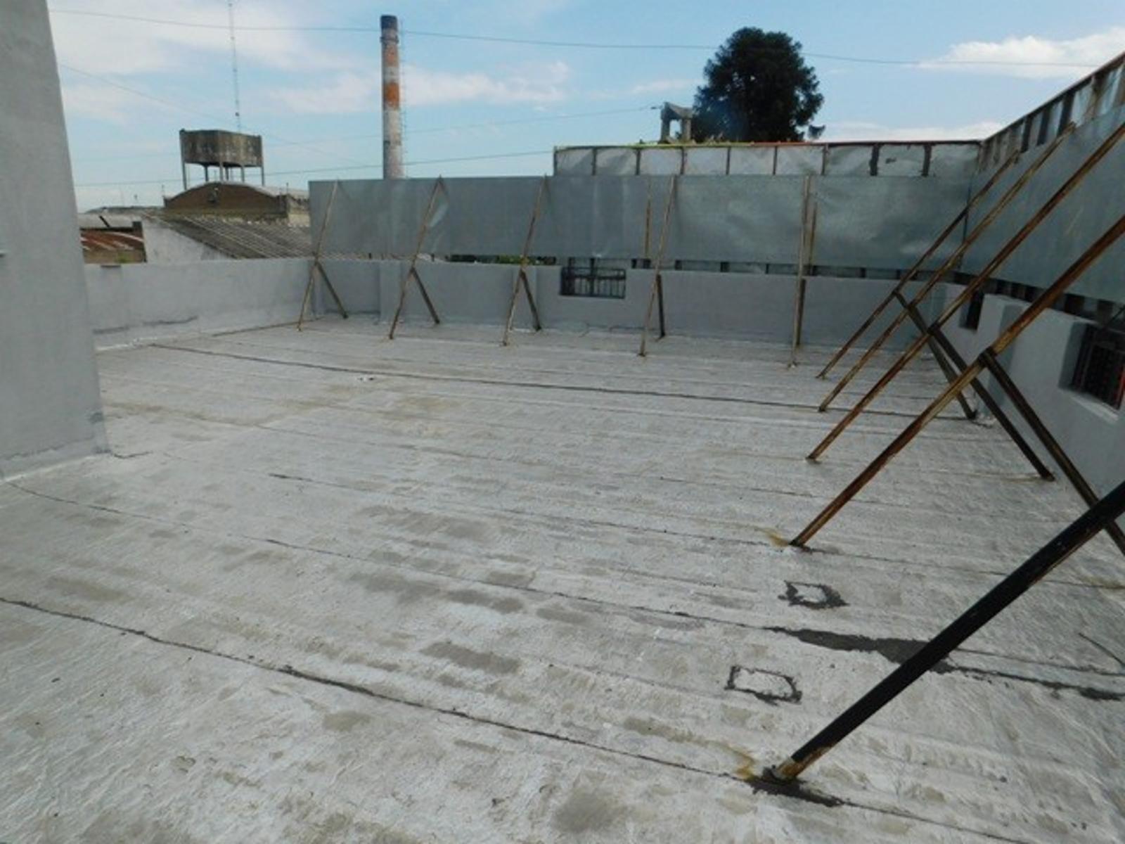 ARTURO ILLIA 2600 · La Matanza — foto 15