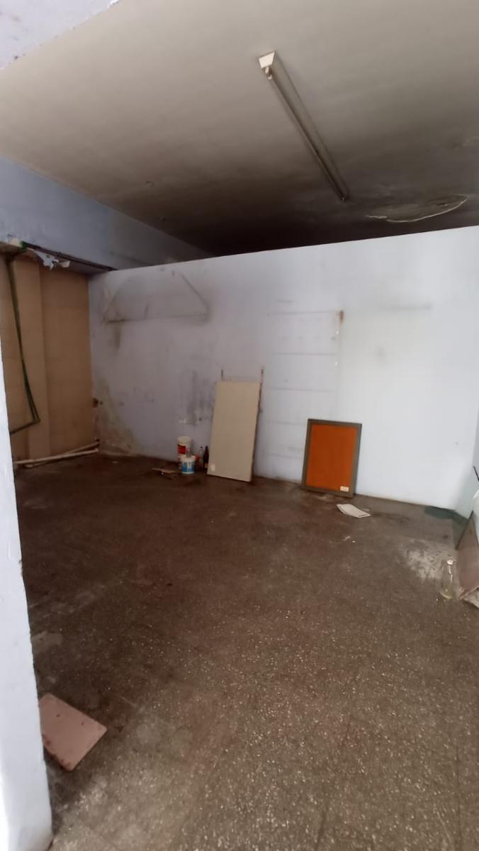 HIPOLITO YRIGOYEN 5600 · Lanús — foto 4