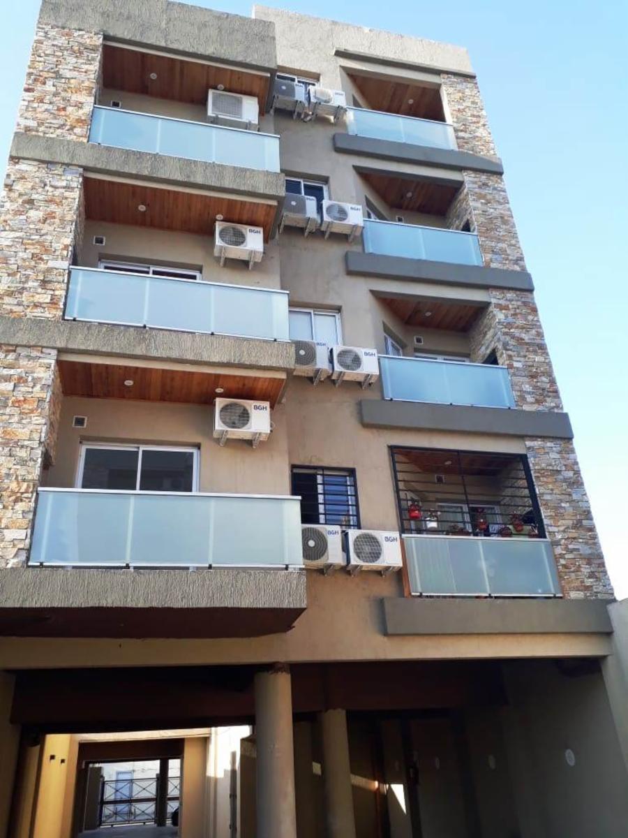 OPORTUNIDAD, 2 AMB. A ESTRENAR, hasta 2 cocheras fijas optativas