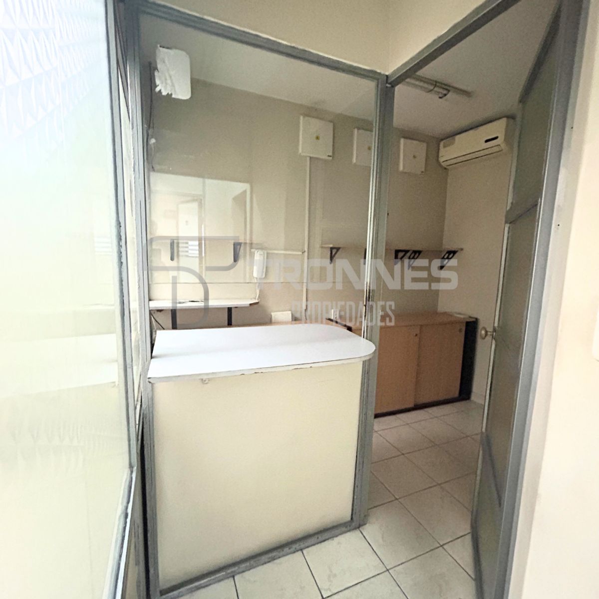 Avenida Meeks 32 · Lomas De Zamora — foto 15