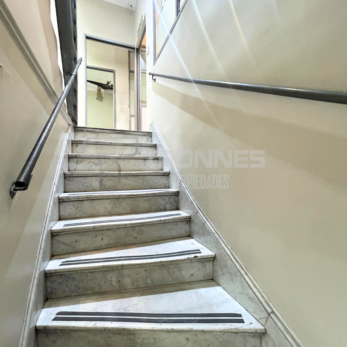 Avenida Meeks 32 · Lomas De Zamora — foto 3