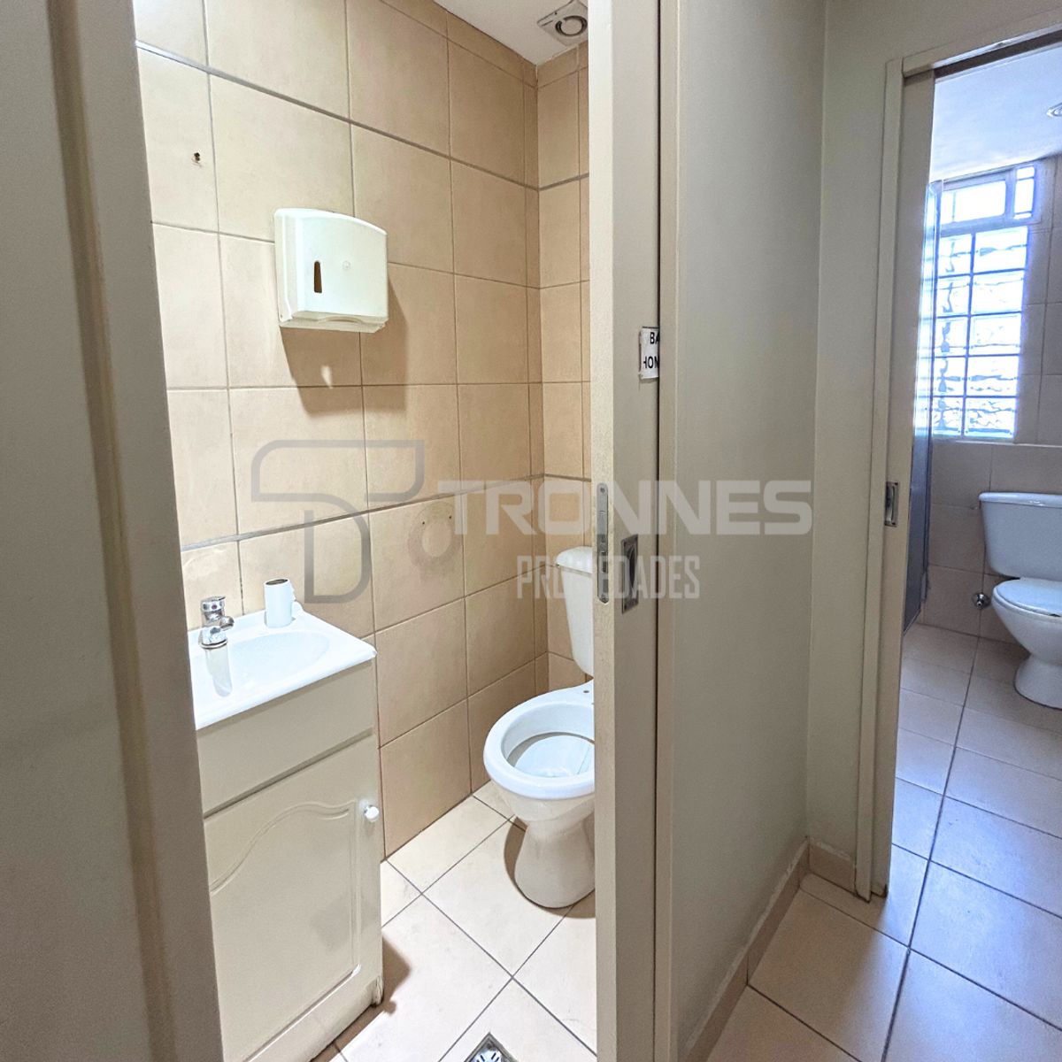 Avenida Meeks 32 · Lomas De Zamora — foto 24