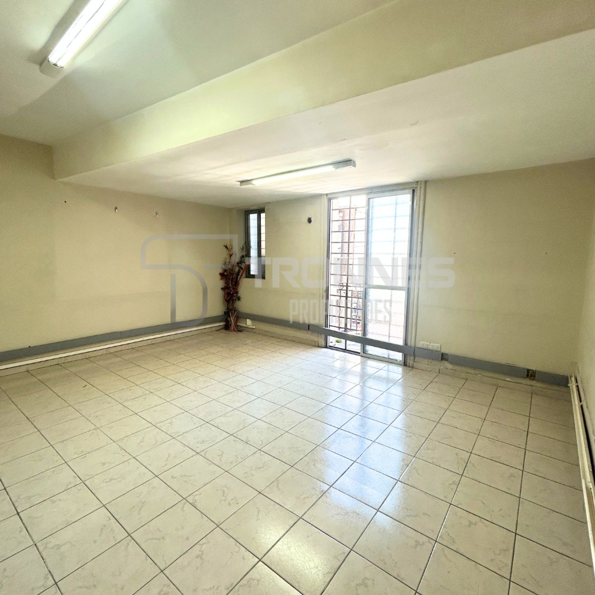 Avenida Meeks 32 · Lomas De Zamora — foto 9