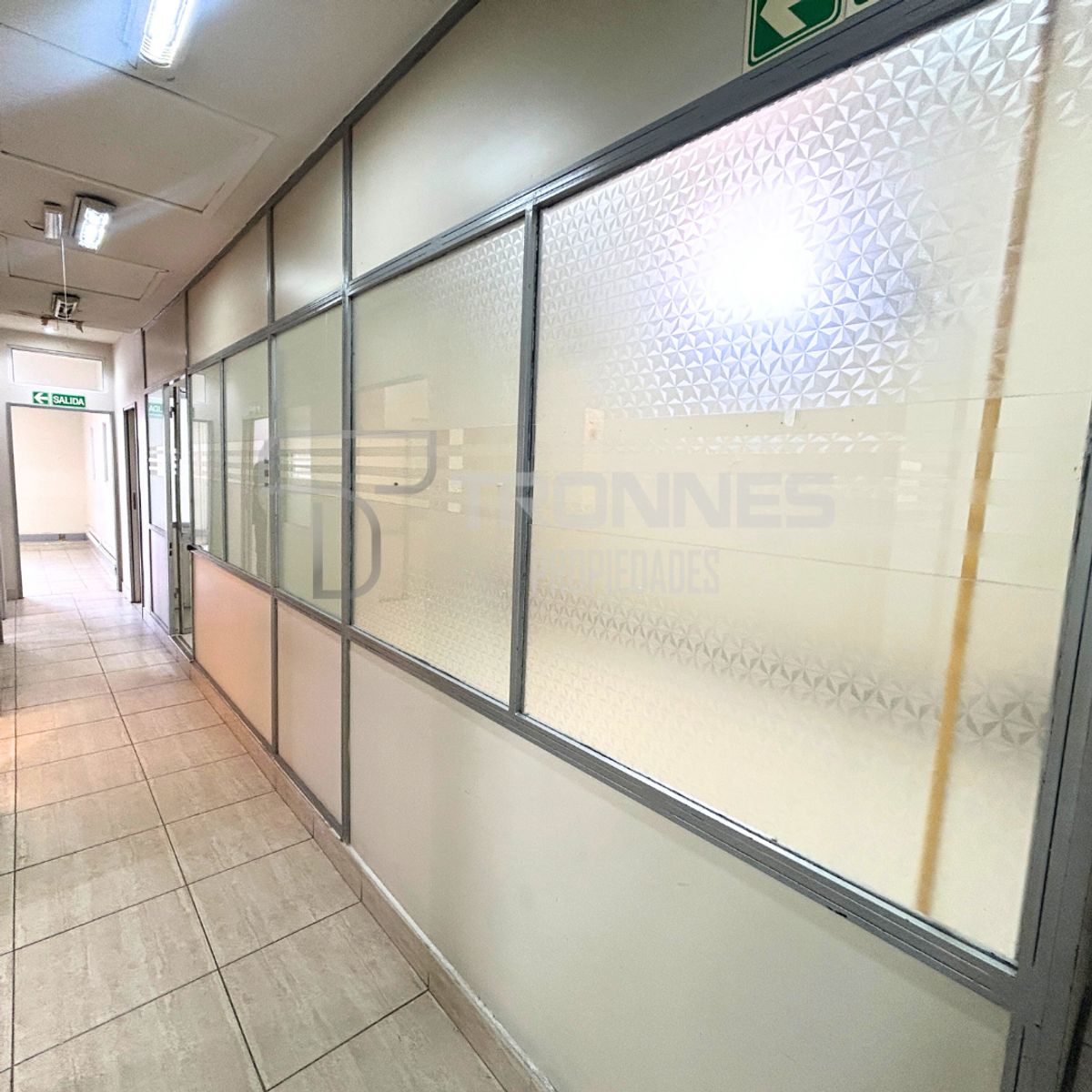 Avenida Meeks 32 · Lomas De Zamora — foto 10