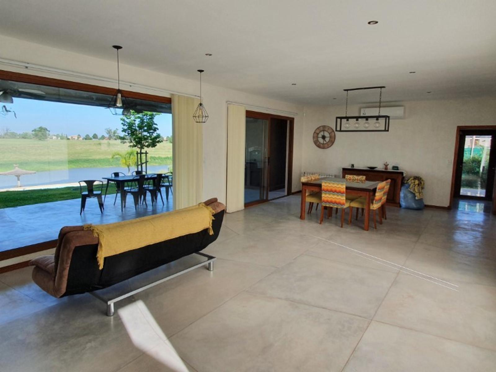 Barrio Nautico Privado El Solar de Victoria · Victoria — foto 5