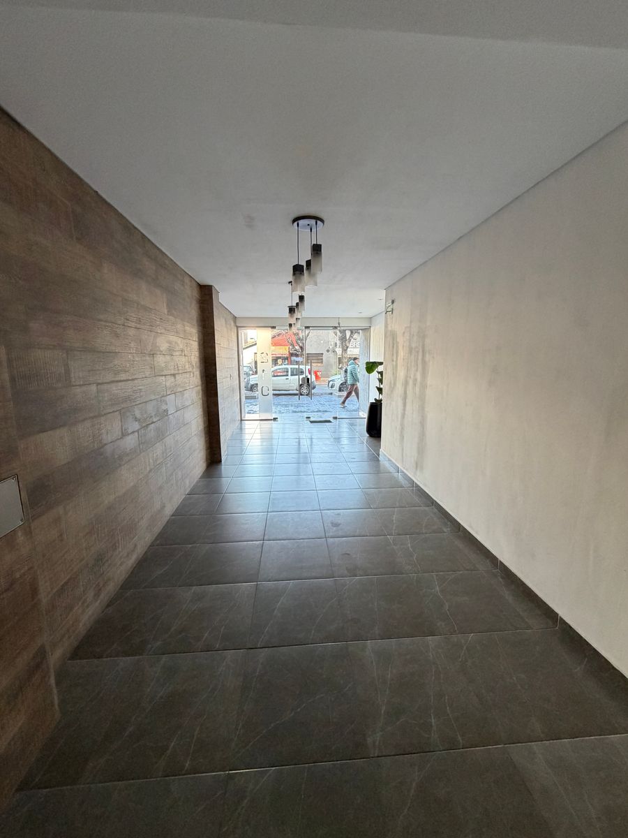 Chacabuco 210 · Lomas De Zamora — foto 3