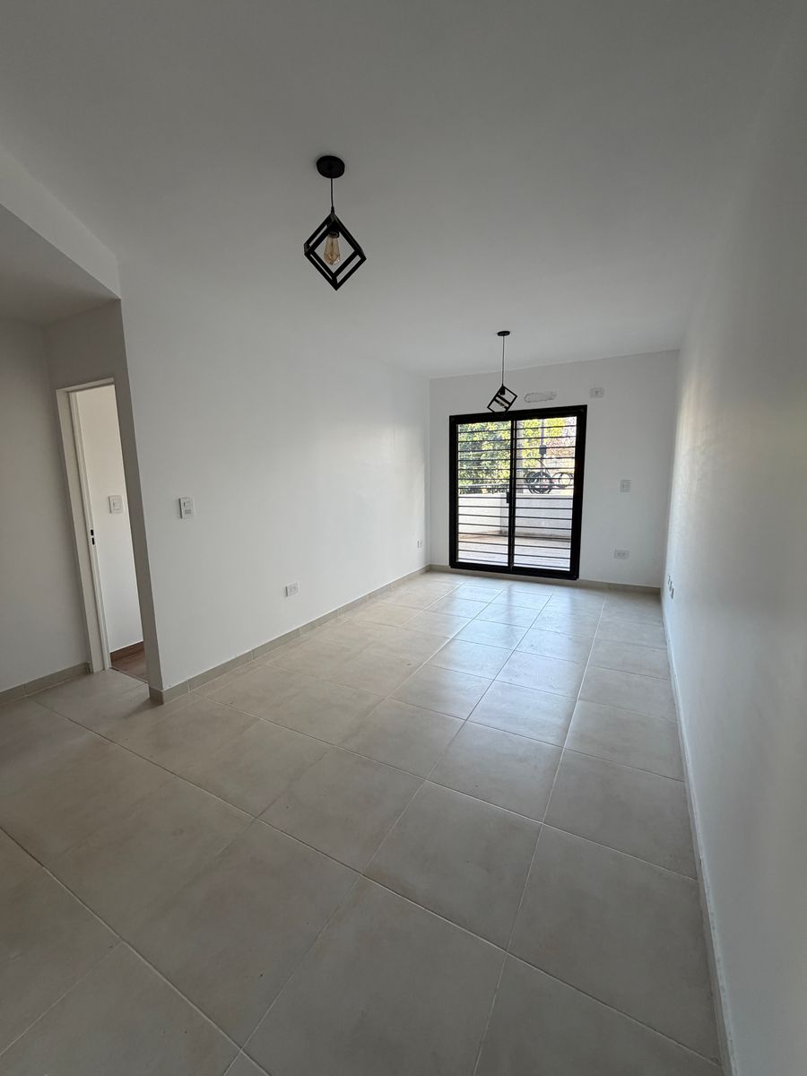 Chacabuco 210 · Lomas De Zamora — foto 9