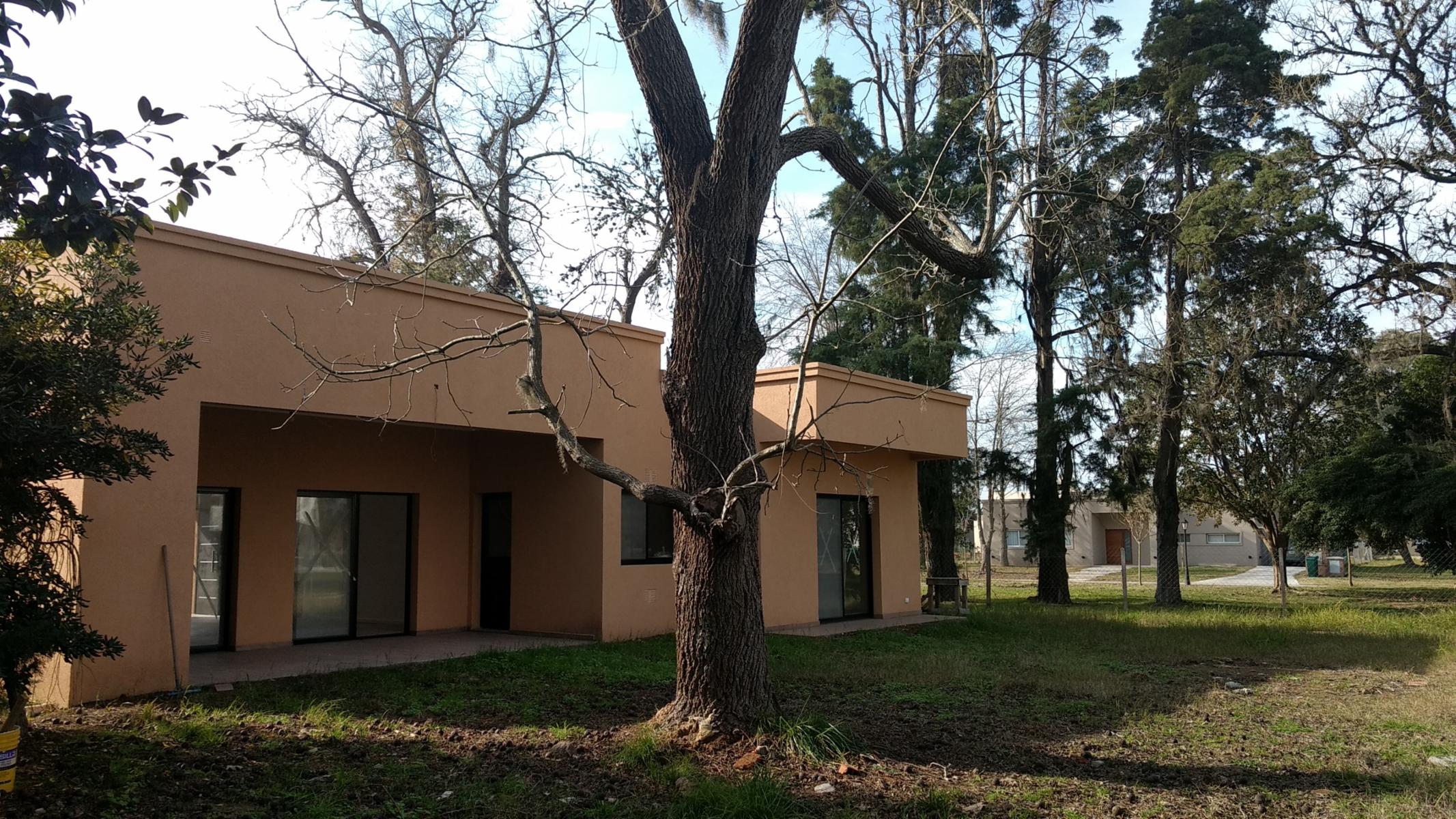 Bº Cº SAN MATIAS - CASA EN VENTA - LOTE INTERNO - A ESTRENAR · Escobar — foto 3