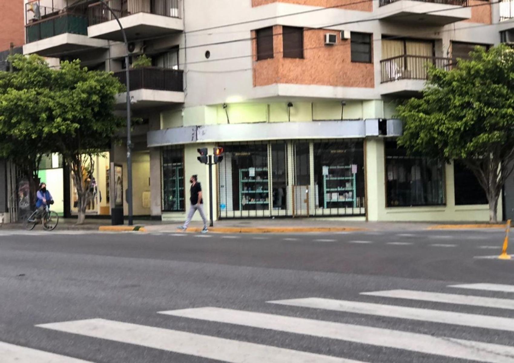 Hermoso local comercial en palermo