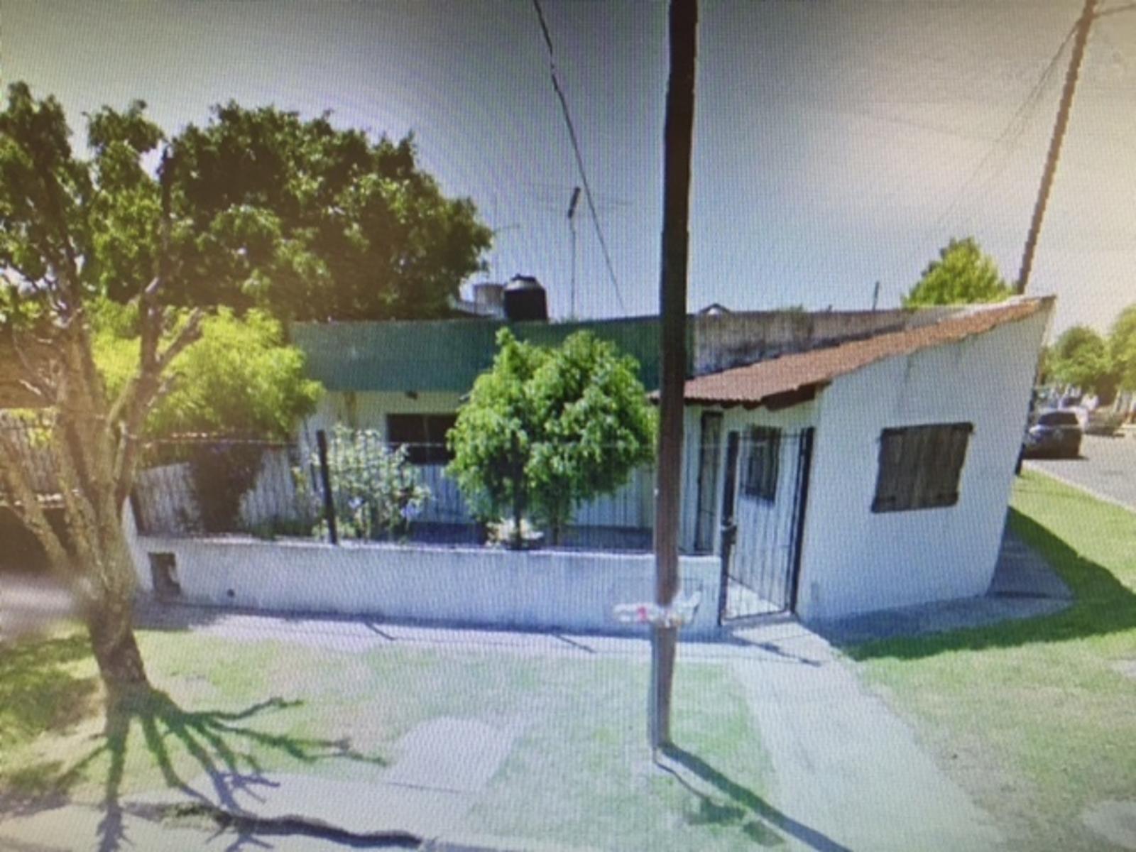 CASA - CORDOBA 605 - BELLA VISTA 