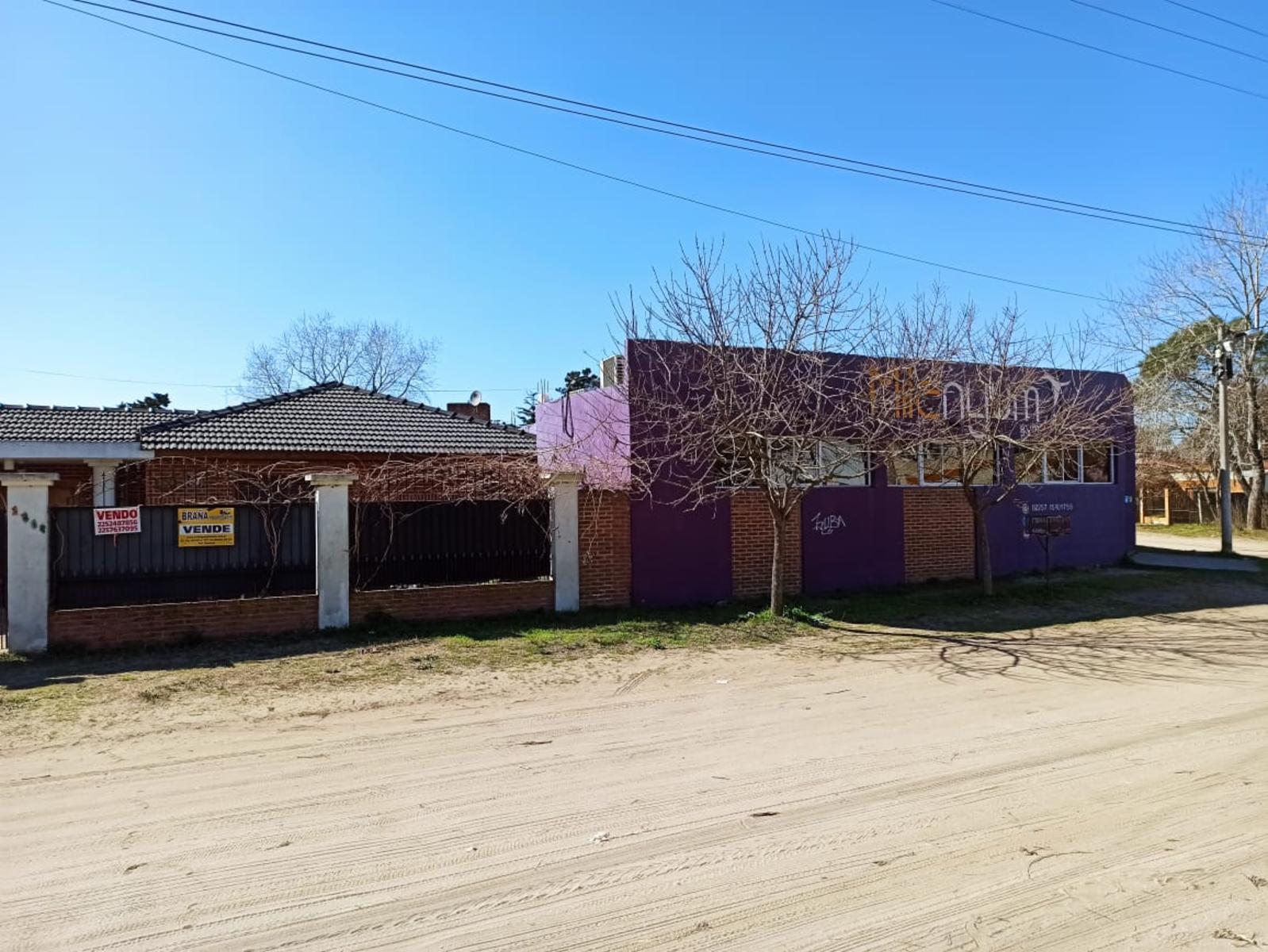 8 n 2604 · La Costa — foto 3