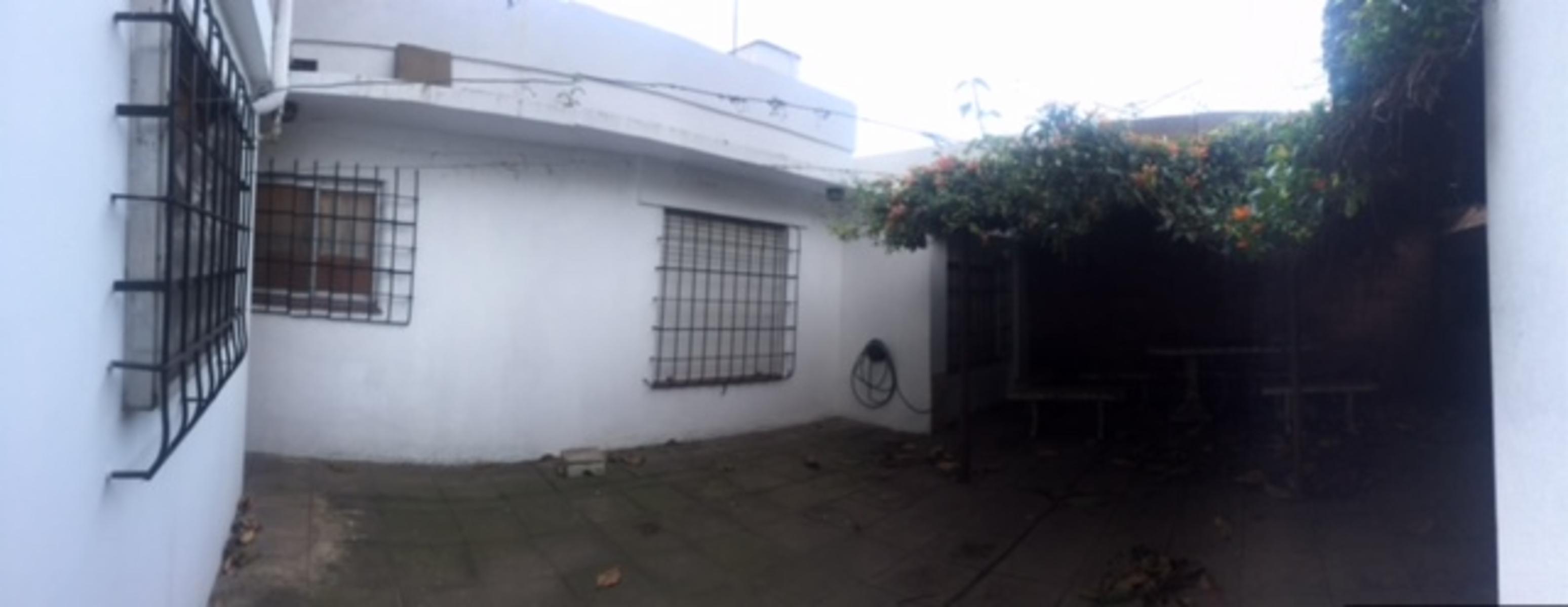 Dardo Rocha 2700 · Moreno — foto 8