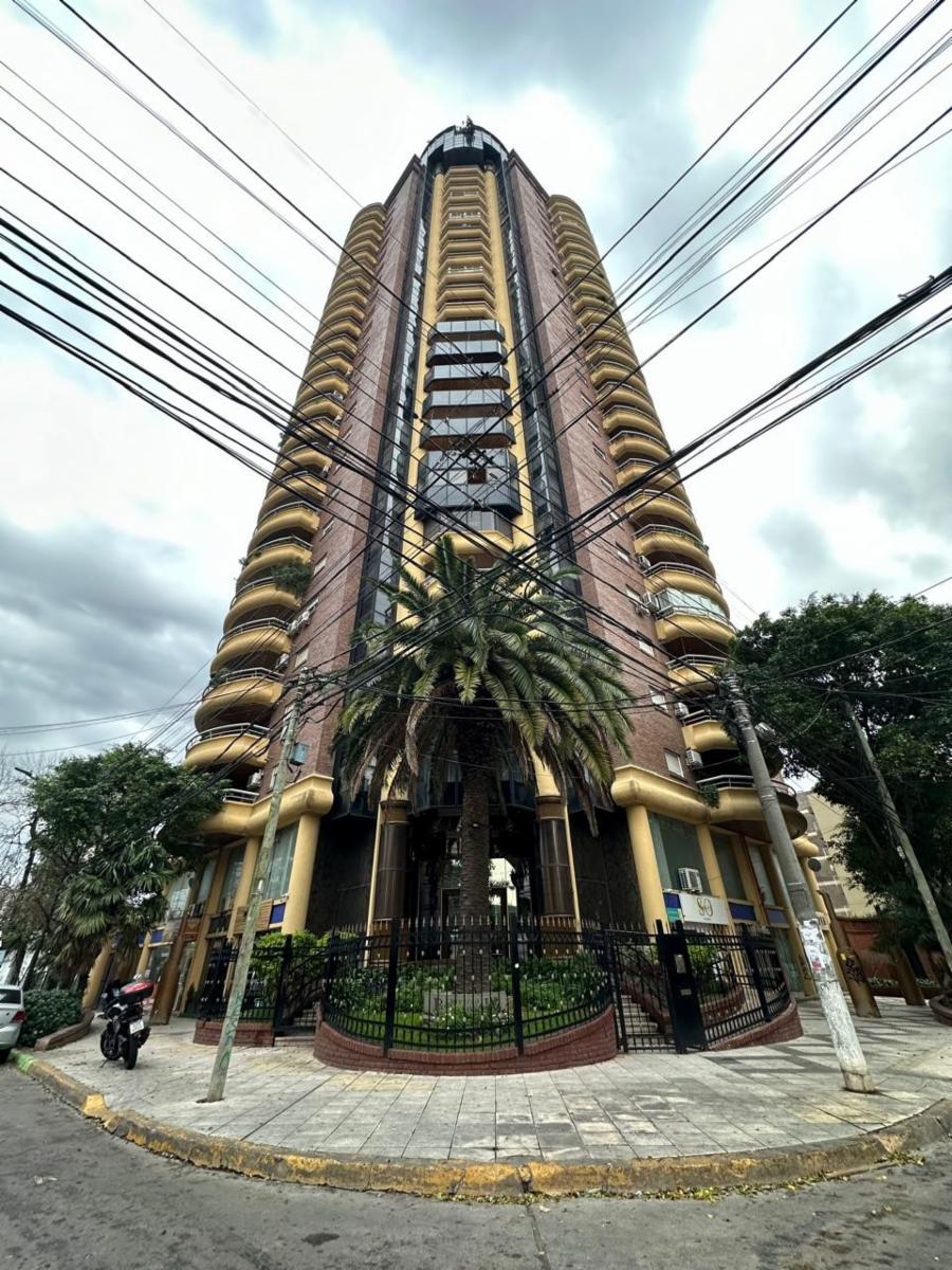 Departamento tres ambientes a la venta en San Miguel