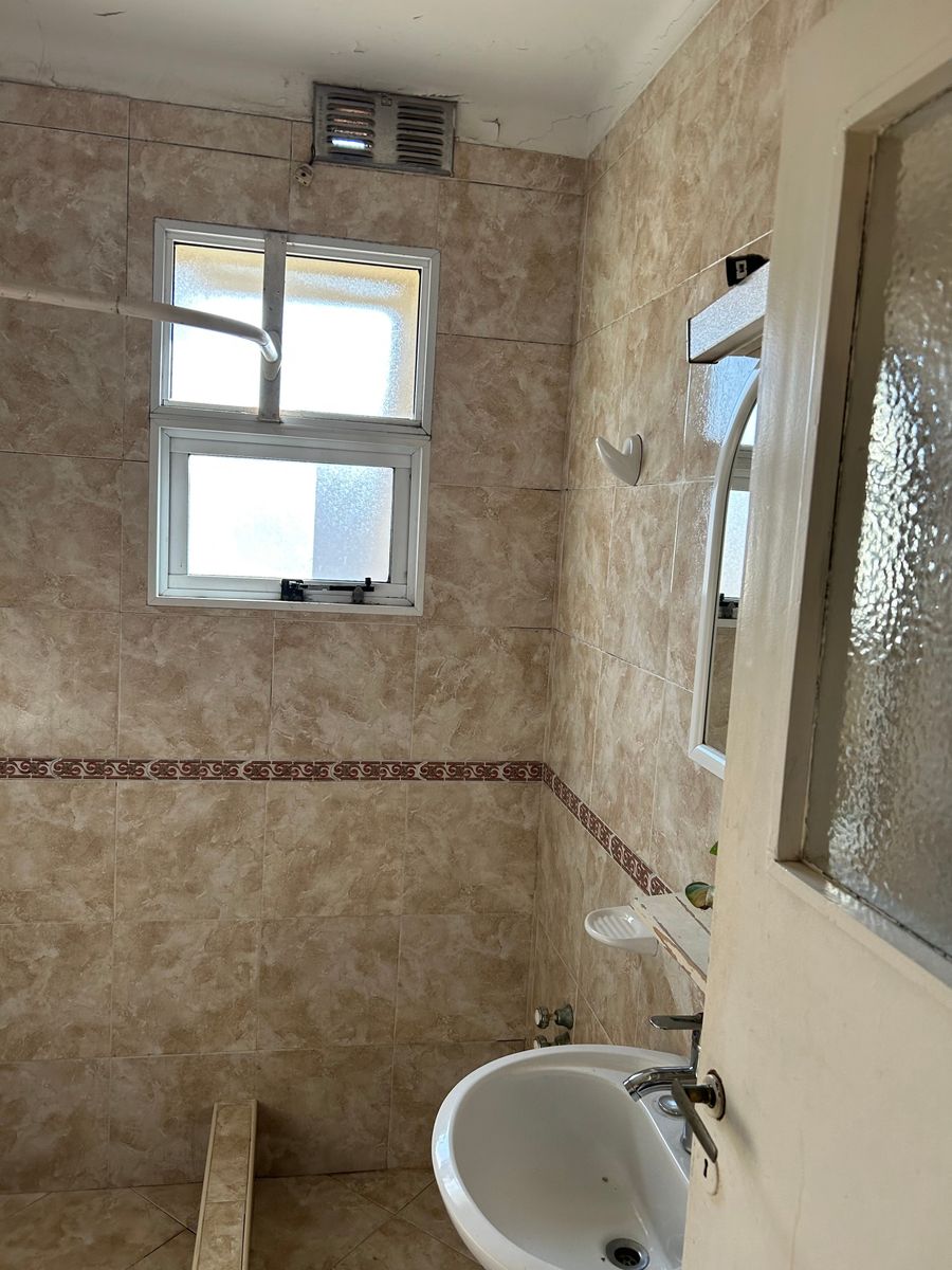 AVIADOR KOEHL 2285 · Tres De Febrero — foto 16